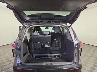 2024 Toyota Sienna Limited 7 Passenger