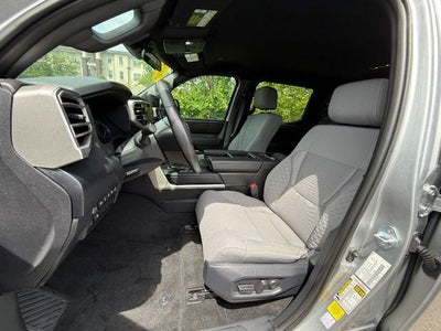 2025 Toyota Tundra SR5