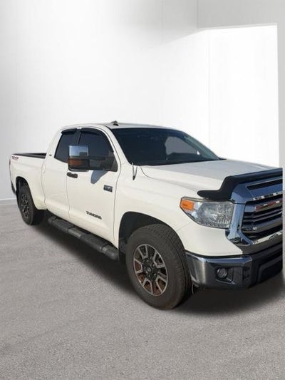 2017 Toyota Tundra SR5
