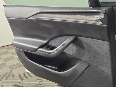 2022 Tesla Model S Base