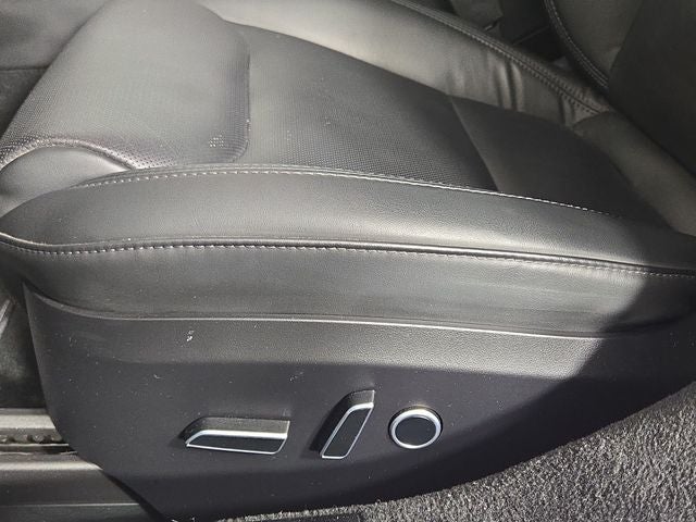 2022 Tesla Model S Base