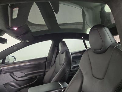 2022 Tesla Model S Base