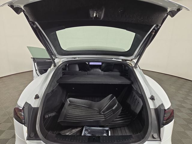 2022 Tesla Model S Base