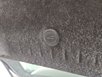 2022 Tesla Model S Base