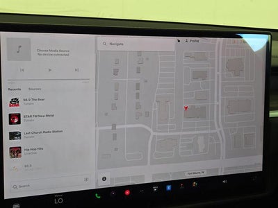 2022 Tesla Model S Base