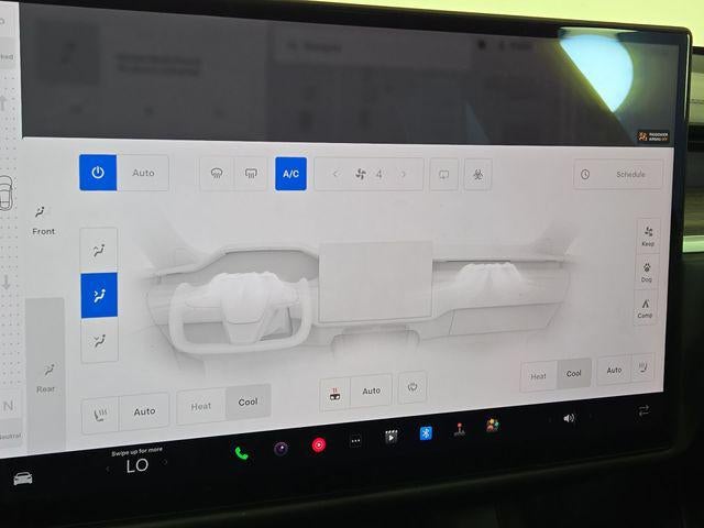 2022 Tesla Model S Base