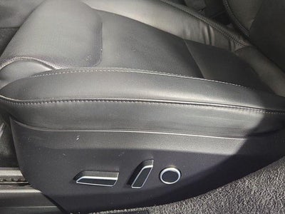 2022 Tesla Model S Base