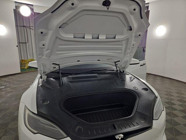 2022 Tesla Model S Base
