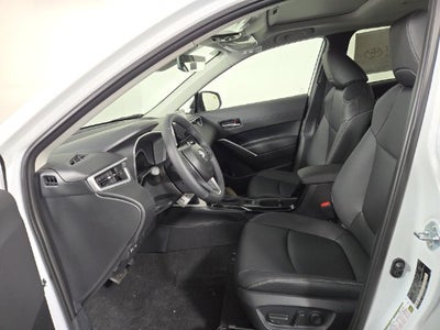 2024 Toyota Corolla Cross XLE