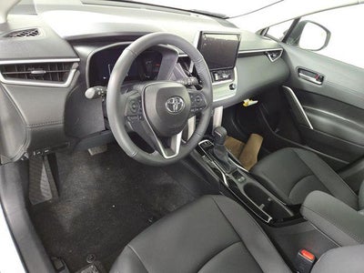 2024 Toyota Corolla Cross XLE