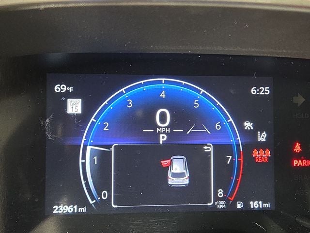 2024 Toyota Corolla Cross XLE