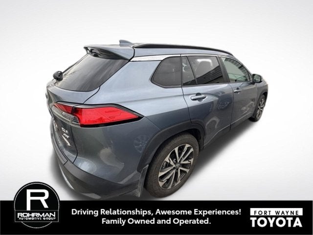 2024 Toyota Corolla Cross XLE