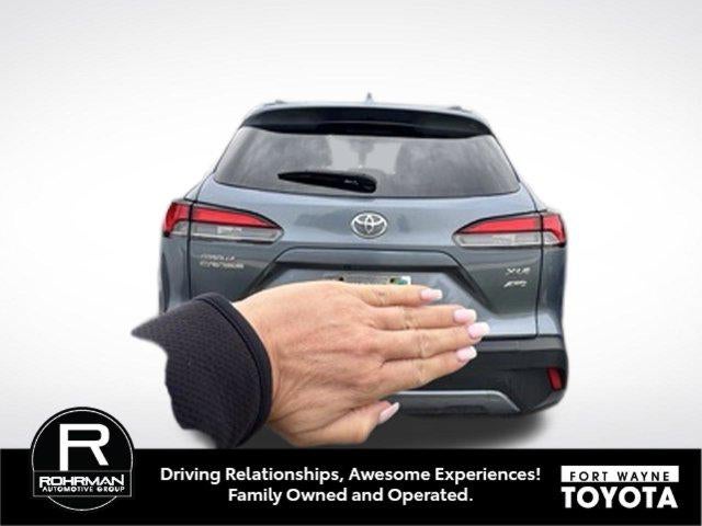 2024 Toyota Corolla Cross XLE