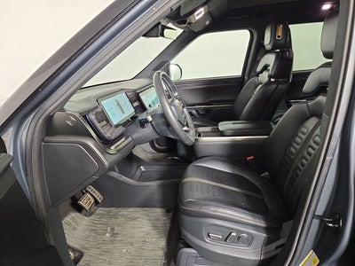 2023 Rivian R1S Adventure