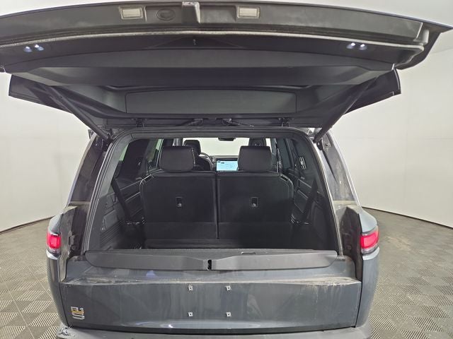 2023 Rivian R1S Adventure