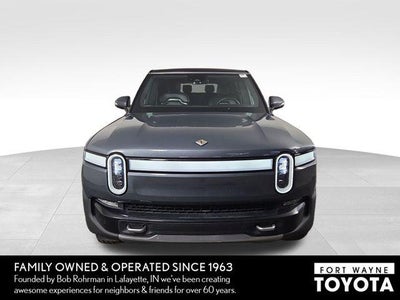 2023 Rivian R1S Adventure