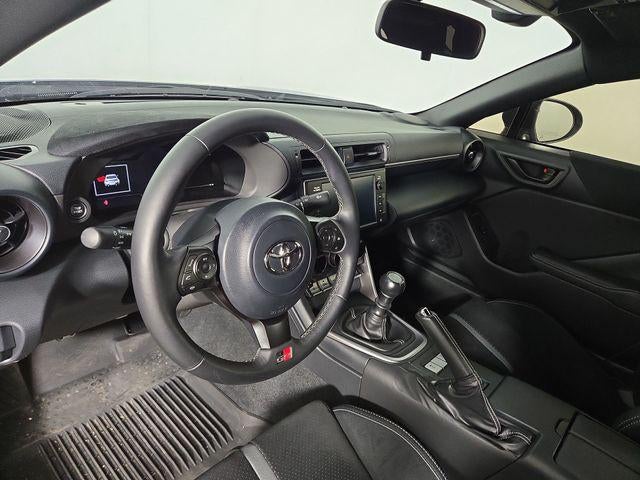 2025 Toyota GR86 Premium