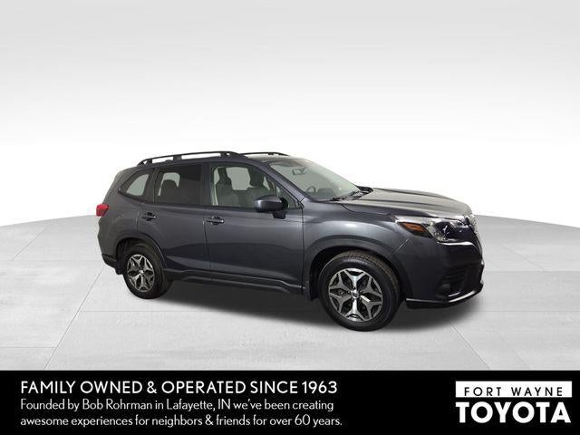 2024 Subaru Forester Premium