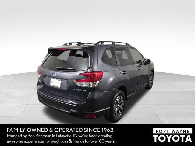 2024 Subaru Forester Premium