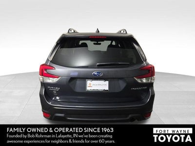2024 Subaru Forester Premium