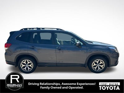 2024 Subaru Forester Premium