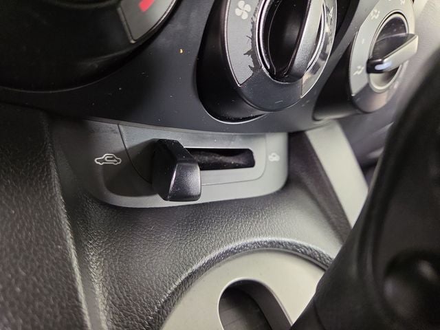 2014 Mazda Mazda2 Sport