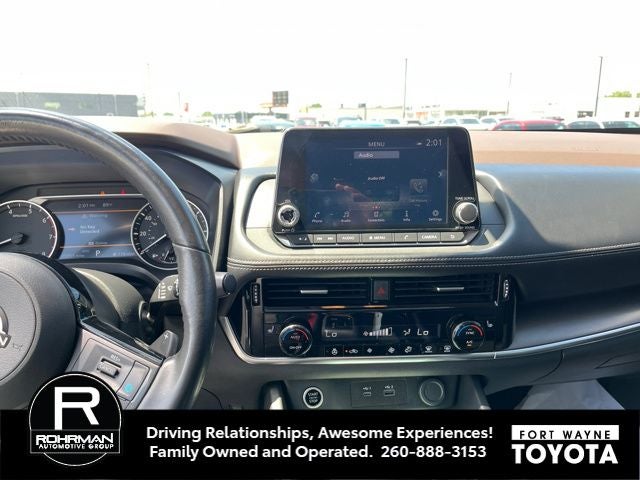 2022 Nissan Rogue SV