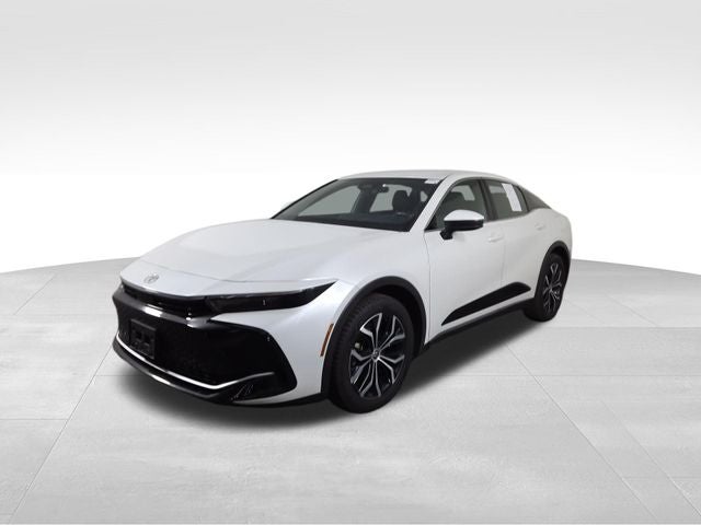 2023 Toyota Crown XLE