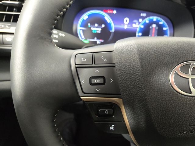 2025 Toyota Crown Signia XLE