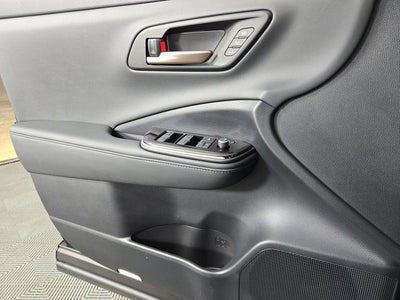 2025 Toyota Crown Signia XLE