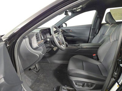 2025 Toyota Crown Signia XLE