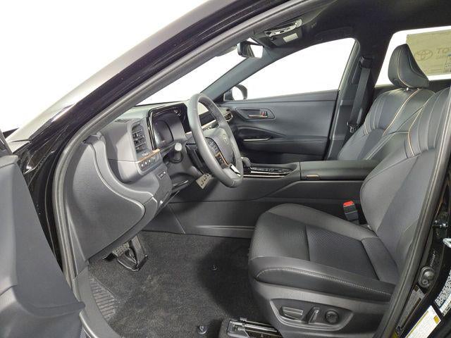 2025 Toyota Crown Signia XLE