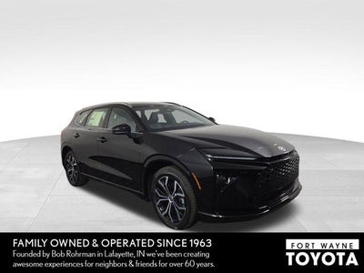 2025 Toyota Crown Signia XLE