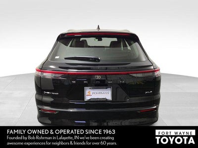 2025 Toyota Crown Signia XLE