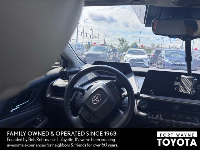 2025 Toyota Prius XLE