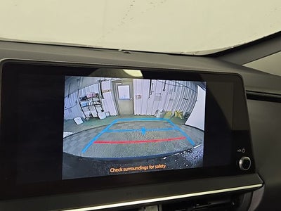 2025 Toyota Prius XLE