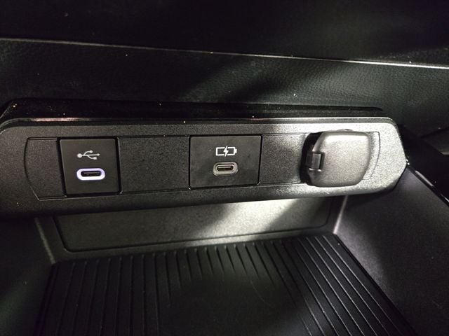 2025 Toyota Prius XLE