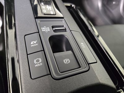 2025 Toyota Prius XLE