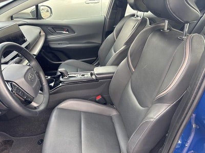 2025 Toyota Prius LE