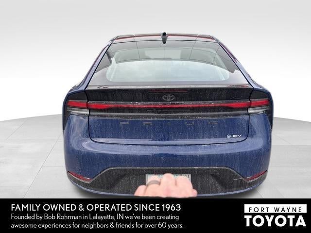 2025 Toyota Prius LE