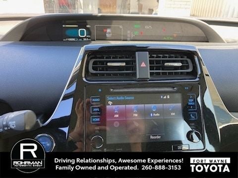 2018 Toyota Prius Three Touring