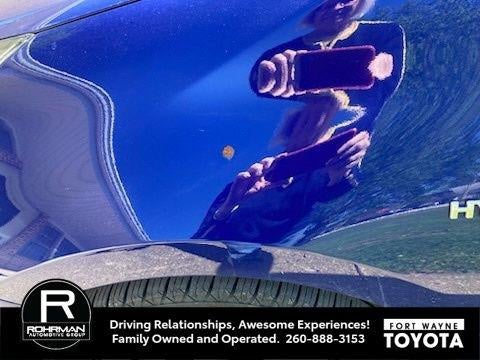 2018 Toyota Prius Three Touring