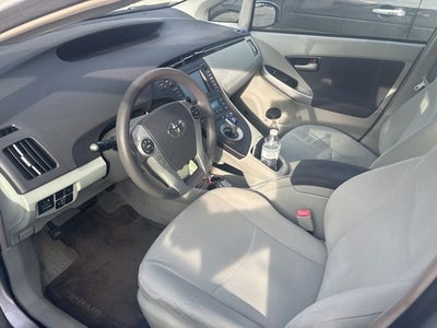 2010 Toyota Prius III