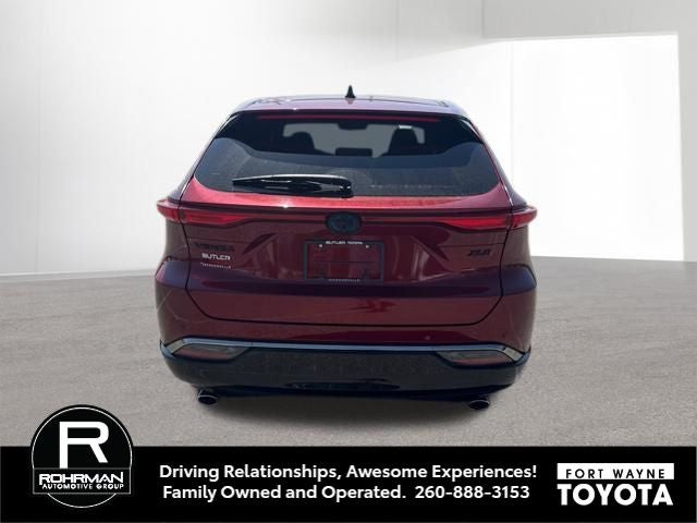 2023 Toyota Venza Nightshade