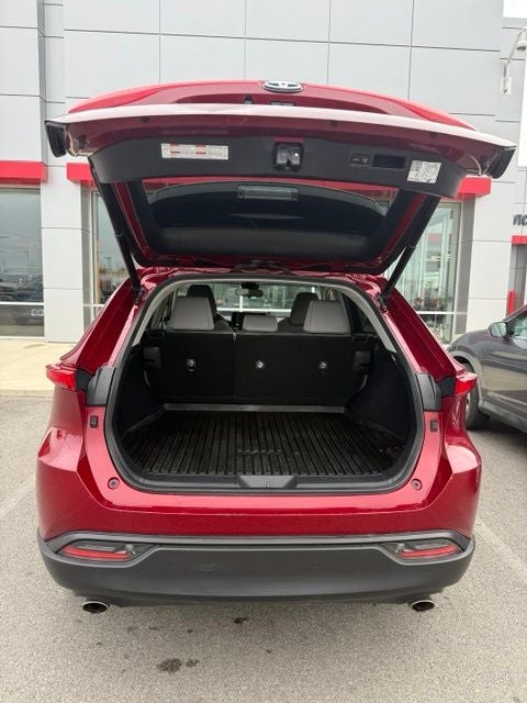 2022 Toyota Venza LE