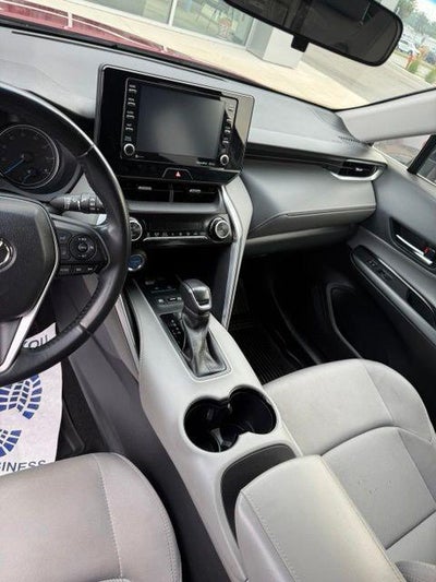 2022 Toyota Venza LE