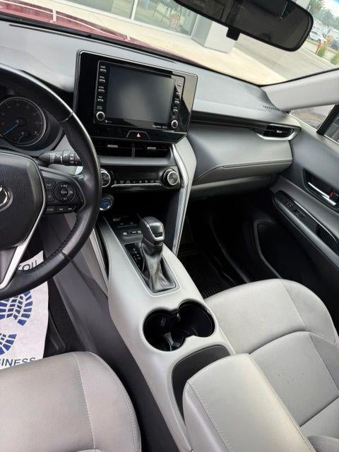 2022 Toyota Venza LE