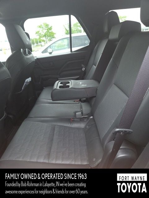 2025 Toyota 4Runner TRD Off-Road Premium