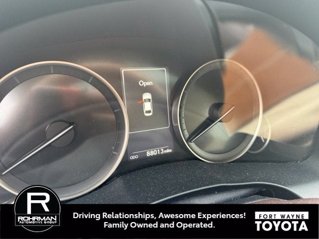 2016 Lexus ES 300h