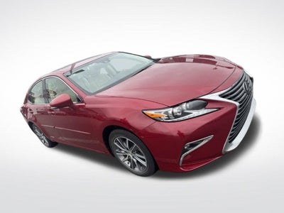 2016 Lexus ES 300h